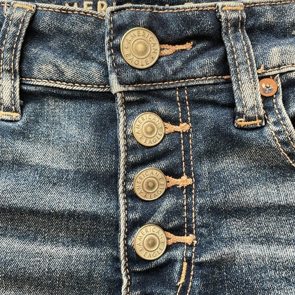 American Eagle Hi-Rise Shortie Shorts Floral Distressed Button Fly Dark Wash 0 - Picture 3 of 12